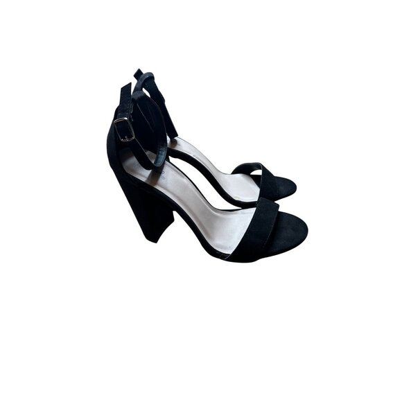 Qupid Size 9 Black Faux Suede Ankle Strap Block Heel Sandals Black - Picture 3 of 11